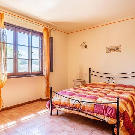Вилла Casolare Dei Fiori - Mughetto Монтекарло Экстерьер фото