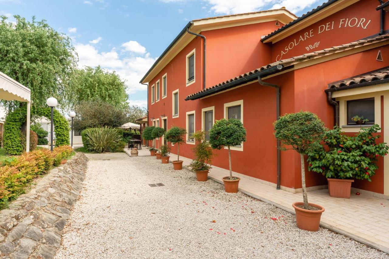 Вилла Casolare Dei Fiori - Mughetto Монтекарло Экстерьер фото